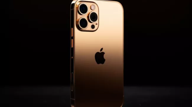 tak nějak by mohl vypadat iPhone 15 Pro Max