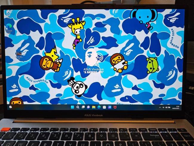 Asus Vivobook S15 OLED BAPE Edition