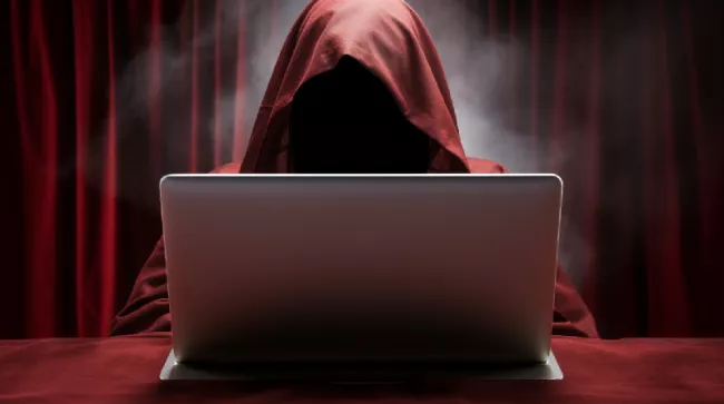 Nenápadný uživatel notebooku