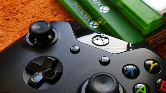 Ovladač pro Xbox a boxové hry