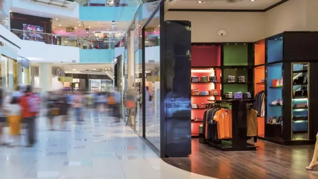 Pohled do obchodního centra