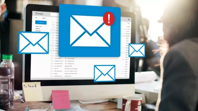 Ilustrační obrázek s tématikou e-mailu