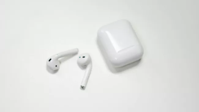 Apple AirPods