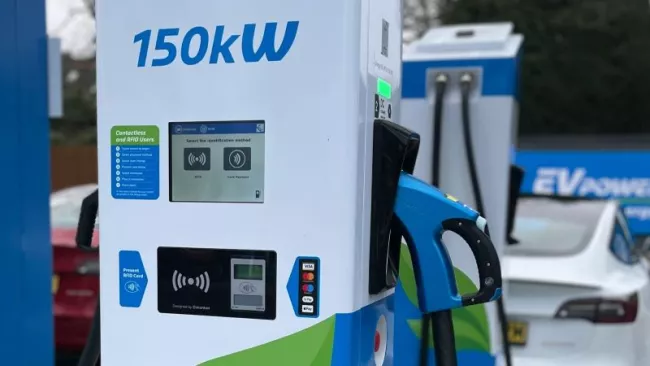 Dobíjecí stanice pro elektromobily