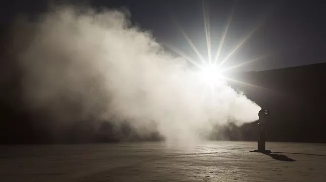 Rozstřikování aerosolu do ovzduší