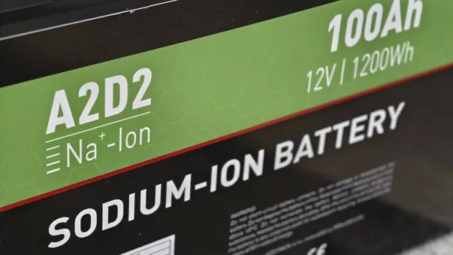 A2D2 baterie Sodium-Ion 12V 100Ah M8