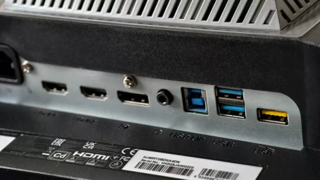 AOC Agon Pro AG326UD