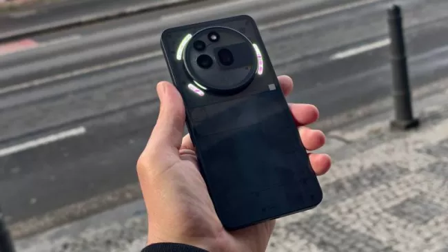 Nothing Phone (3a) Pro