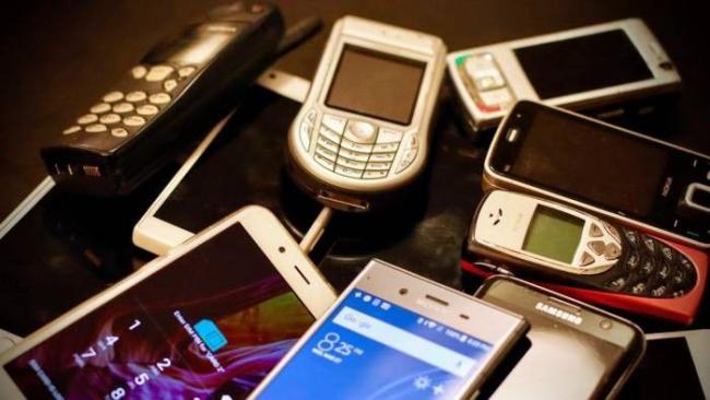 Staré mobily