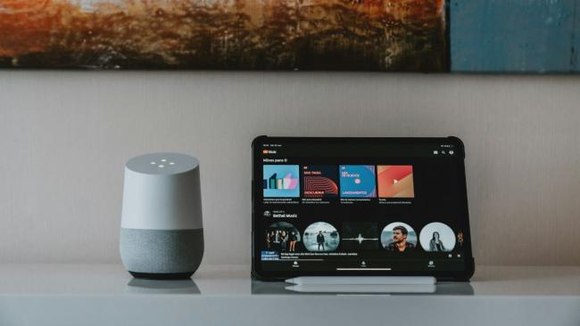 Zařízení Google Home