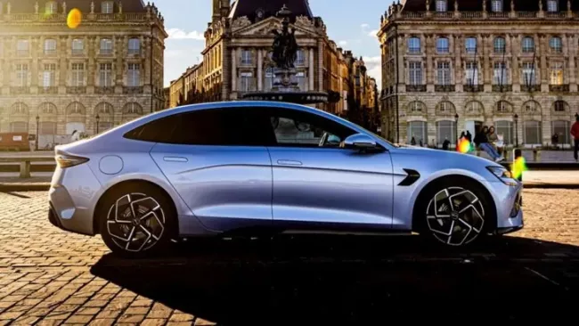 Elektromobil BYD Seal