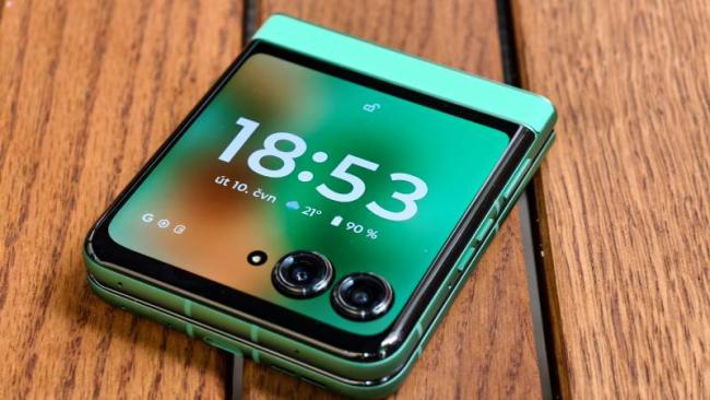 Motorola Razr 60