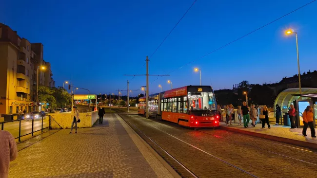 Fotografie z telefonu Motorola Razr 60