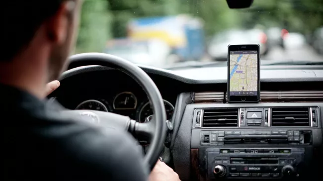 Navigace smartphonem při řízení