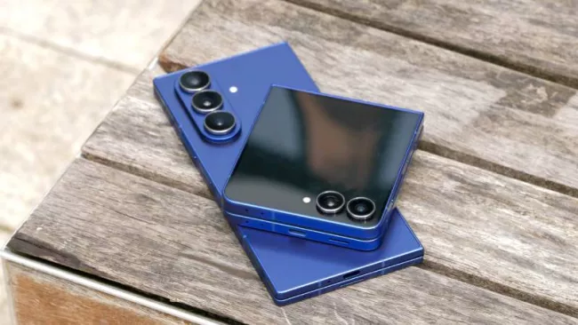 Samsung Galaxy Z Flip 7