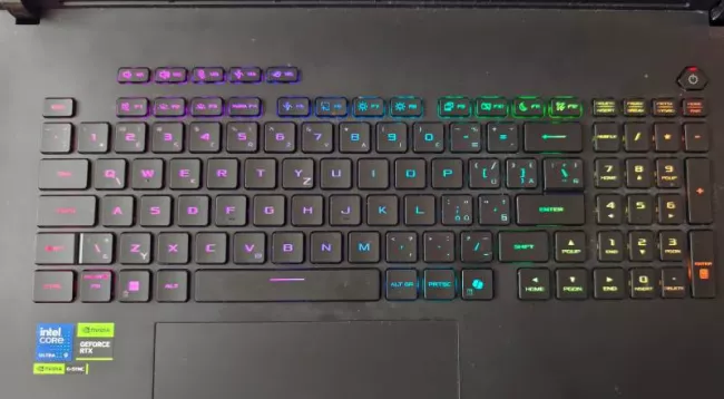 Asus ROG Strix Scar 18 