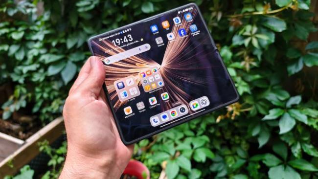 Honor Magic V5