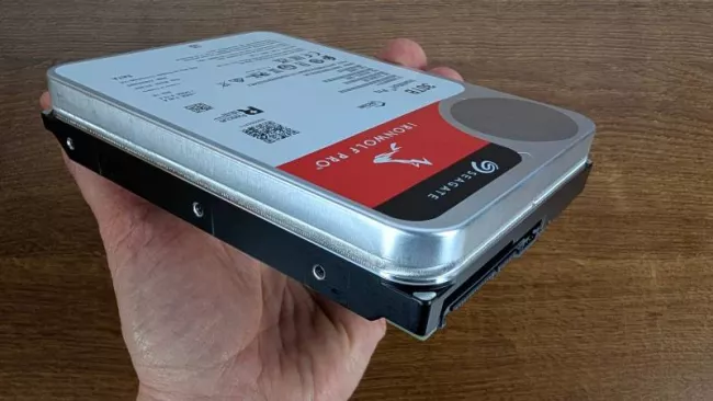Seagate IronWolf Pro 30TB 