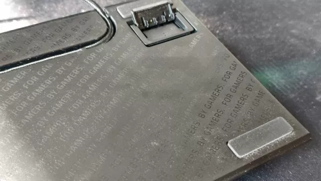 Razer BlackWidow V4 X Minecraft Edition