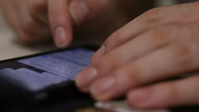 Psaní textu na mobilu