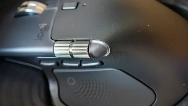 Logitech MX Master 4