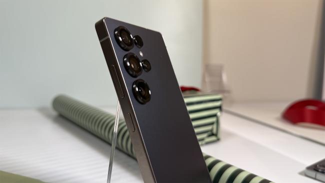 mobilní telefon
