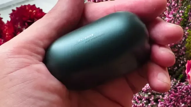 Motorola Moto Buds Loop 