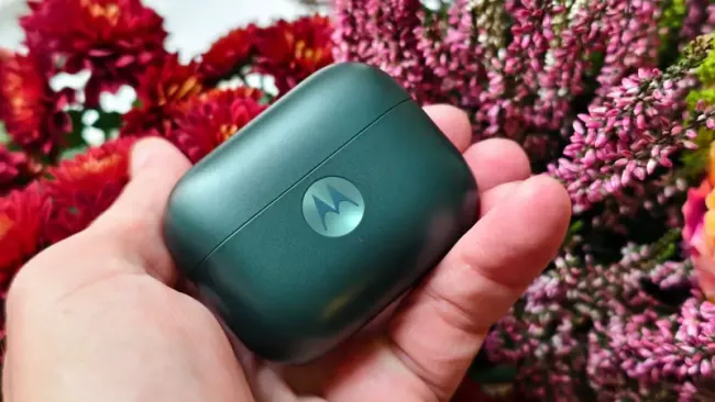 Motorola Moto Buds Loop 