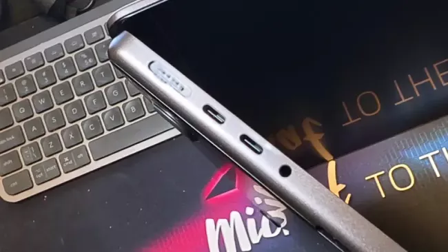 Apple MacBook Pro (M5)