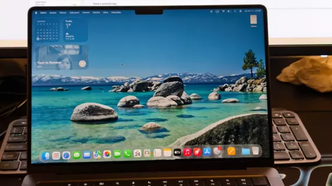 Apple MacBook Pro (M5)