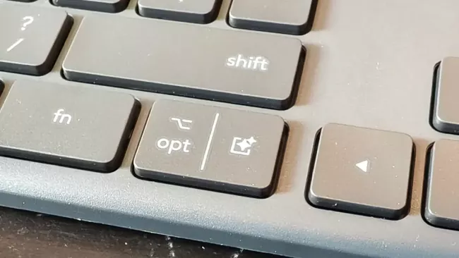 Logitech Signature Slim Solar