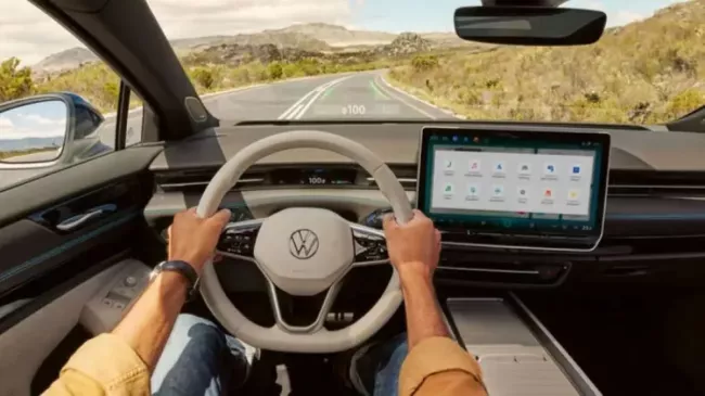 Kokpit elektroauta VW