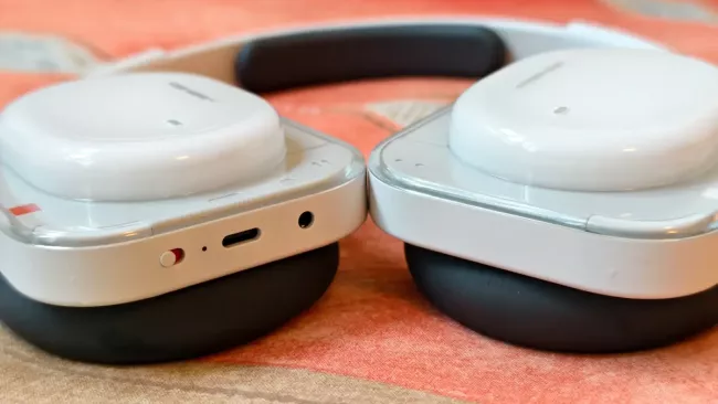 Nothing Headphone (a)