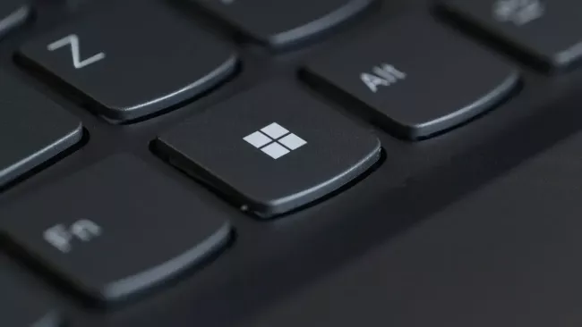 Tlačítko Windows na počítačové klávesnici