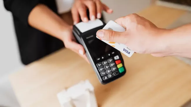 Bezkontaktní placení kartou