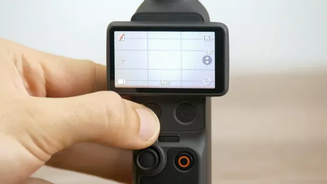 DJI Osmo Pocket 4