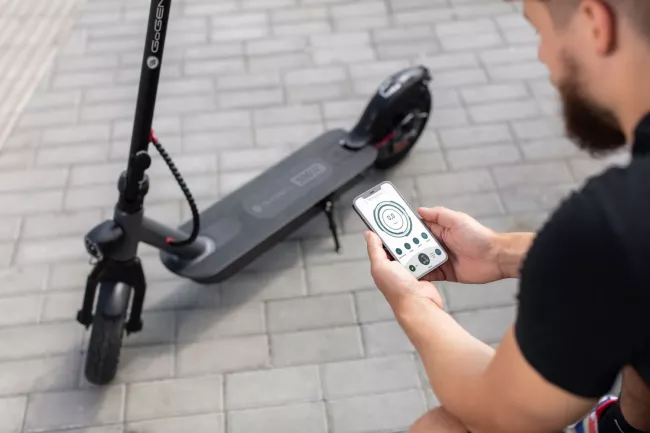 Elektrokoloběžka GoGEN VOYAGER 500W S 801B