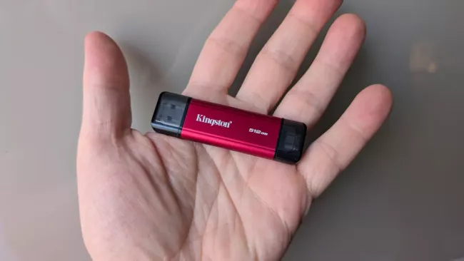 Kingston Dual Portable SSD