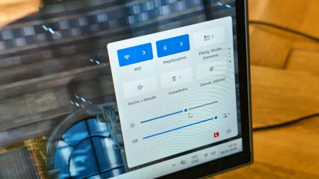 Lenovo Yoga AIO 27i Gen10