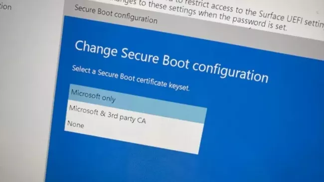 Okno s informací o Secure Boot