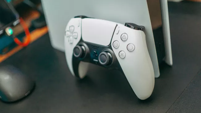Herní konzole PlayStation 5 (ilustrační foto)