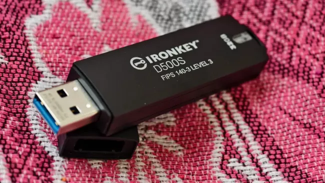 Kingston IronKey D500S