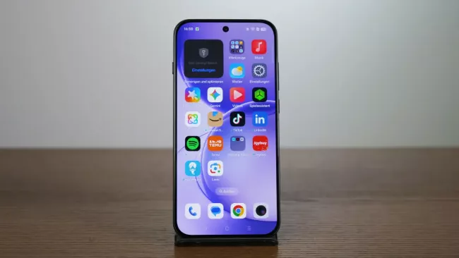 Oppo Reno16 Pro 