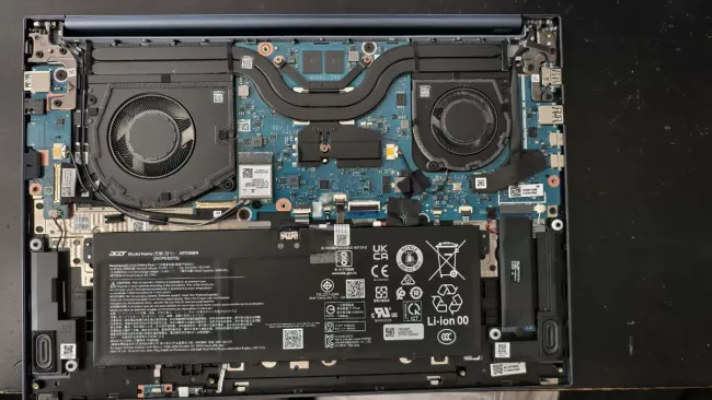 Acer Swift Go 16 AI