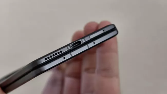 Honor Magic V6