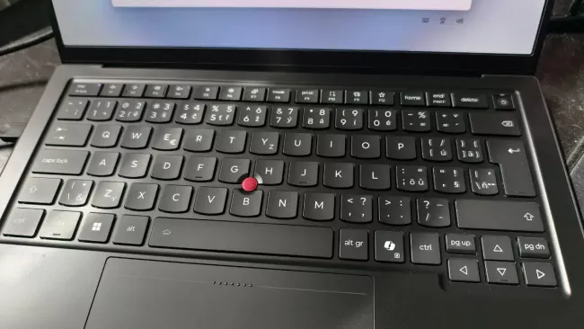 Lenovo ThinkPad X1 Carbon Gen 14 Aura Edition