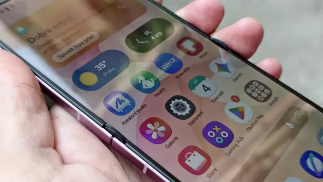 Samsung Galaxy Z Flip8