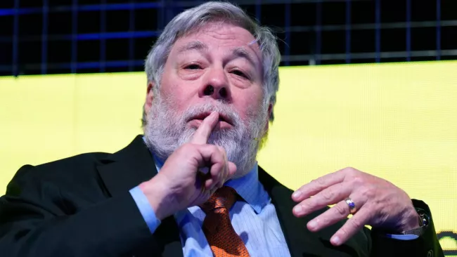 Obvody pájel v garáži a světu dal první počítač Apple. Steve Wozniak slaví 76. narozeniny