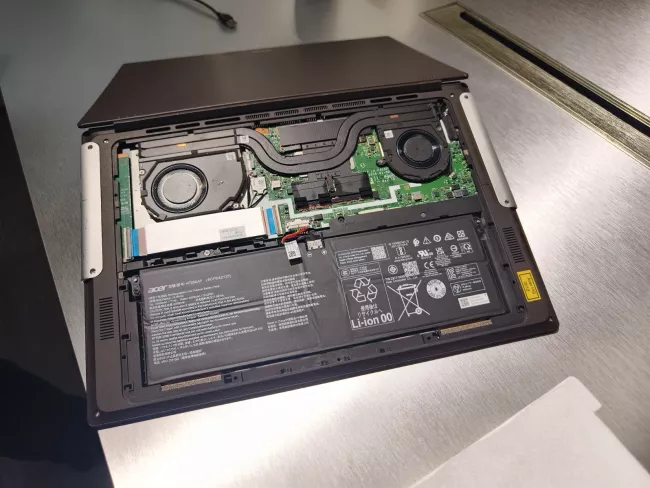Acer Vero 16 
