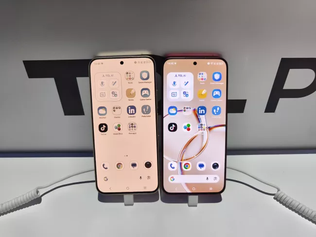 Papírový displej: TCL má první smartphone s AMOLED displejem NXTPAPER 